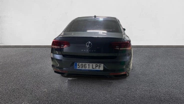 Volkswagen Passat Business 2.0 TDI 110kW (150CV)