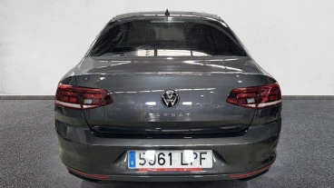 Volkswagen Passat Business 2.0 TDI 110kW (150CV)