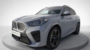 BMW iX2 xDrive30