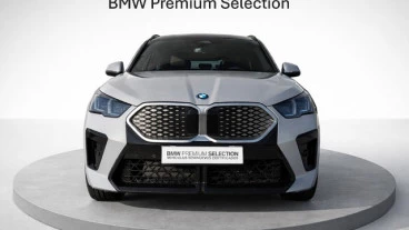 BMW iX2 xDrive30