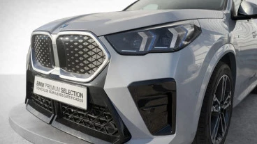 BMW iX2 xDrive30