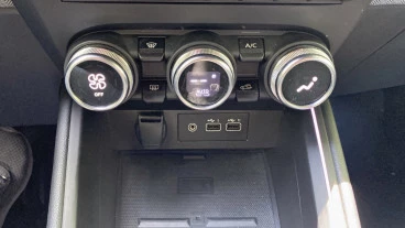 Renault Clio Techno TCe 90 (67kw)