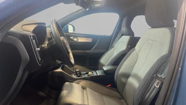 Volvo XC40 2.0 B3 G Core Auto