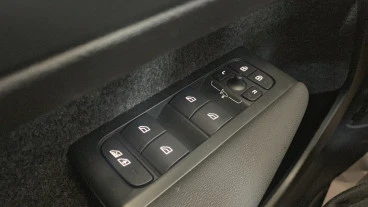 Volvo XC40 2.0 B3 G Core Auto