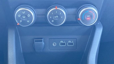 Renault Clio Evolution TCe 90 (67kw)