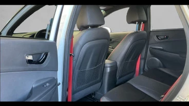 Hyundai Kona 1.0 TGDi Tecno 4x2