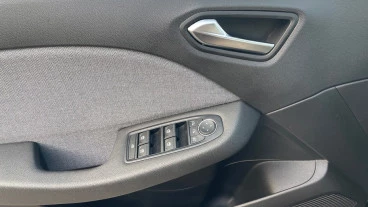 Renault Clio techno Eco-G 100cv (74kW)