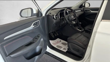 MG ZS 1.5 Luxury