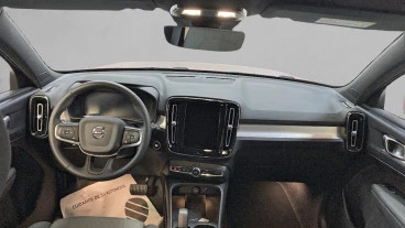 Volvo XC40 2.0 B3 G Core Auto