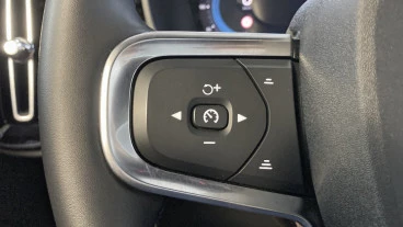 Volvo XC40 2.0 B3 G Core Auto