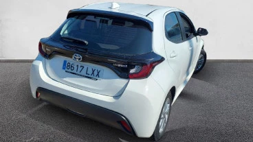 Toyota Yaris 1.5 120H Business Plus