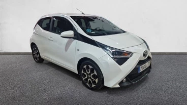 Toyota Aygo 1.0 70 x-play