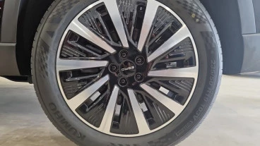 EBRO S800 1.5 TGDI PHEV Premium E-CVT
