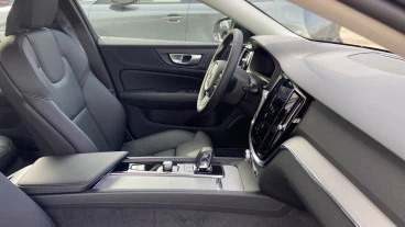 Volvo V60 2.0 B4 (D) Plus Dark Auto