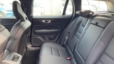 Volvo V60 2.0 B4 (D) Plus Dark Auto