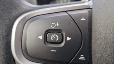 Volvo V60 2.0 B4 (D) Momentum Pro Auto