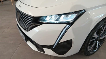 Peugeot 308 5P Allure Puretech 130 S&S MAN