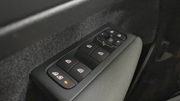 Volvo XC40 2.0 B3 G Core Auto