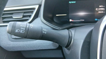 Renault Clio Techno full hybrid E-Tech 145 (103Kw)