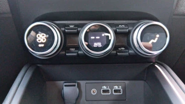 Renault Clio Techno full hybrid E-Tech 145 (103Kw)