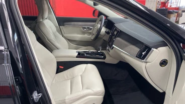 Volvo S90 2.0 T8 Twin AWD Recharge Core Bright AT