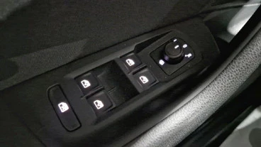 Volkswagen Passat Variant Business 2.0 TDI 110kW