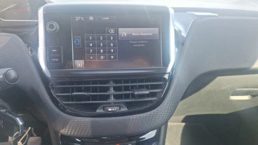 Peugeot 2008 Allure 1.6 BlueHDi 73KW (100CV)