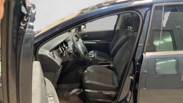 Peugeot 5008 Allure 1.6 THP 155 Automático