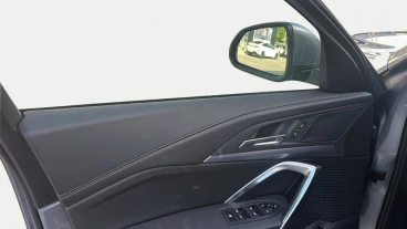 BMW iX2 eDrive20