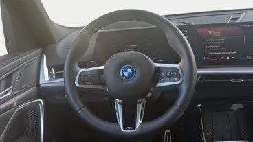 BMW iX2 eDrive20