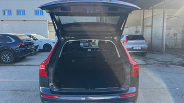 Volvo XC60 2.0 B5 G MHEV Ultra Dark Auto AWD
