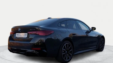 BMW i4 eDrive35