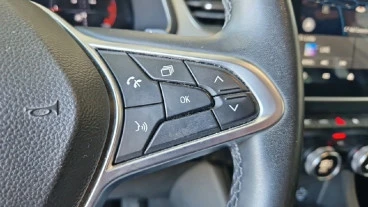 Renault Captur Zen TCe 140 EDC GPF Micro Híbrido