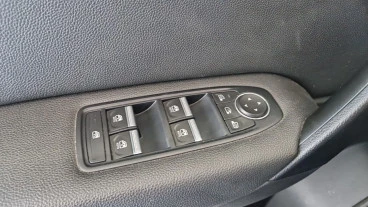 Renault Captur Zen TCe 140 EDC GPF Micro Híbrido