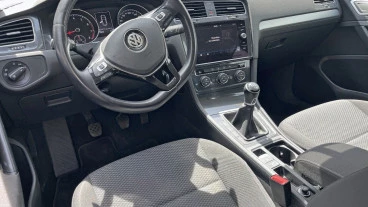 Volkswagen Golf Business & Navi 1.0 TSI 81kW Variant