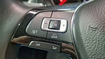Volkswagen Golf Business & Navi 1.0 TSI 81kW Variant