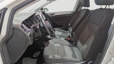 Volkswagen Golf Business & Navi 1.0 TSI 81kW Variant