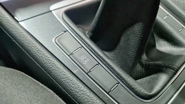 Volkswagen Golf Business & Navi 1.0 TSI 81kW Variant