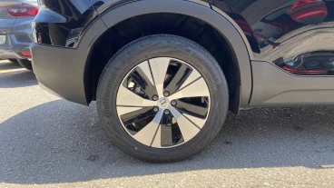 Volvo XC40 2.0 B3 G Essential Auto