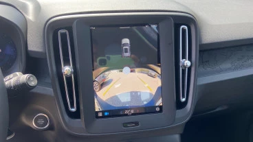 Volvo XC40 2.0 B3 G Essential Auto