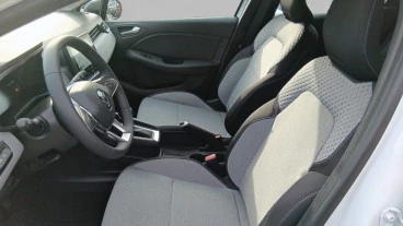 Renault Clio Evolution full hybrid E-Tech 145 (103Kw)