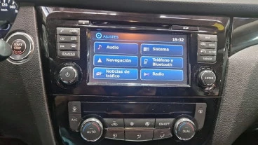 Nissan Qashqai 1.2i DIG-T N-CONNECTA 4X2 XTRONIC