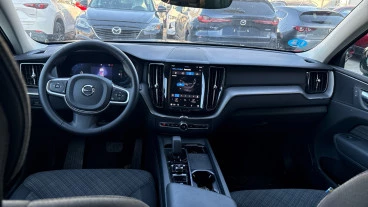 Volvo XC60 2.0 T6 AWD Recharge Core Auto