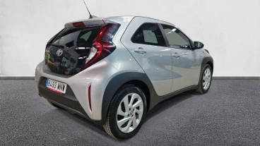 Toyota Aygo X Cross 1.0 VVT-I 72CV Play