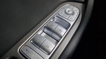 EBRO S700 1.6 TGDI Luxury 7 DCT