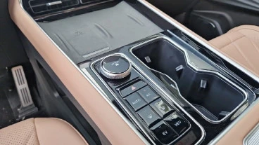 EBRO S900 PHEV 1.5 TGDI 3DHT 4X4 Luxury