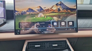 EBRO S900 PHEV 1.5 TGDI 3DHT 4X4 Luxury