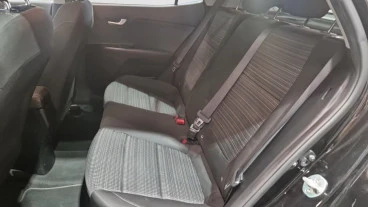 Kia Stonic 1.0 T-GDi 74kW (100CV) Drive