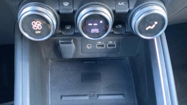 Renault Clio techno Eco-G 100cv (74kW)