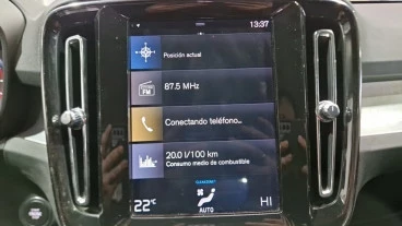 Volvo XC40 2.0 D4 AWD Business Plus Auto